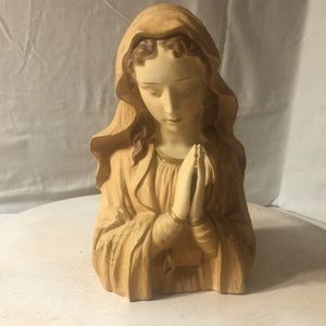 - Norcrest vintage ceramic Madonna made in Japan.